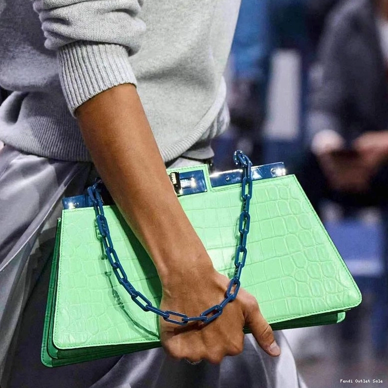 Affordable Medium Peekaboo Crocodile Cut Green In Fendi Leather Bag 0820